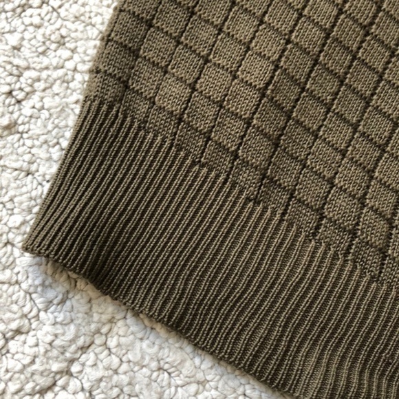 Collection international silk army grn sweater set - Picture 8 of 8